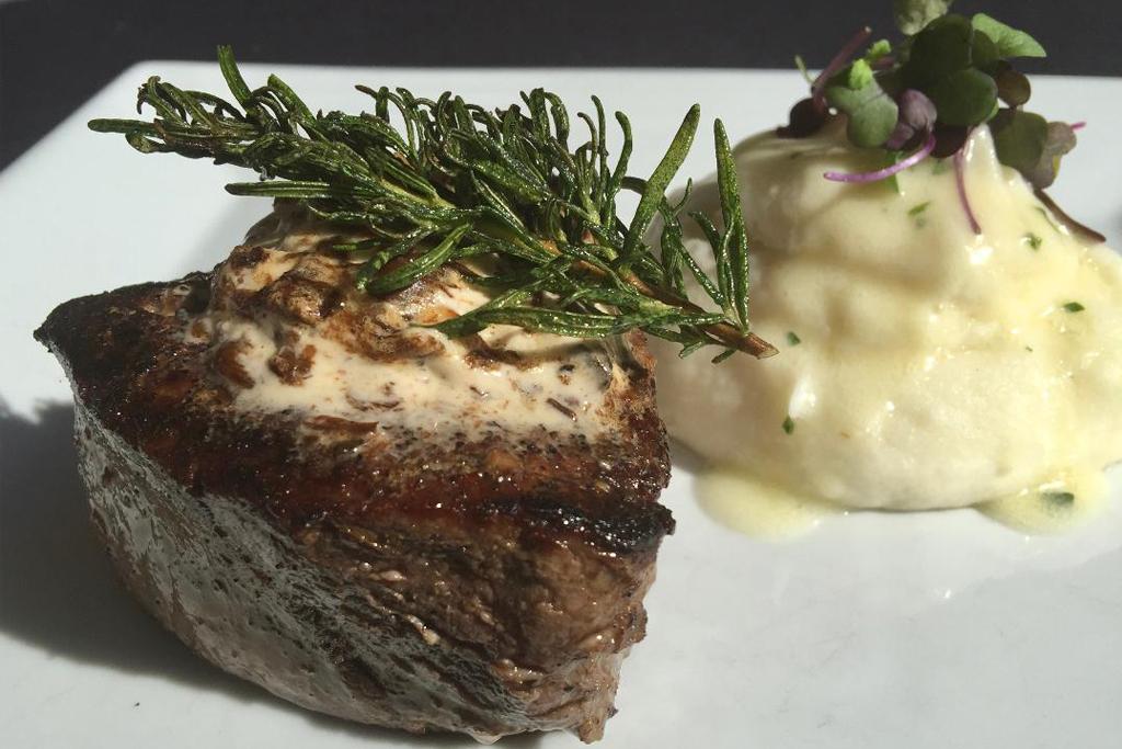 Chamberlain’s Steak & Fish